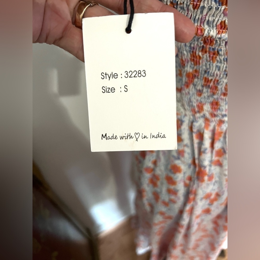 Japna Floral & Maxi Slight High/Low Size S​​​​​​​​​​​​​​​​​ - Picture 11 of 13